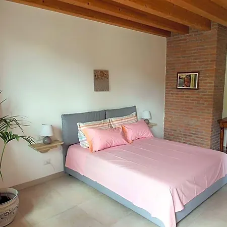 Valle 3* Castelgomberto