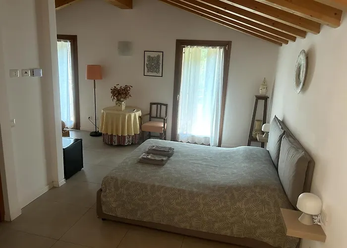 Valle Nocleg ze śniadaniem 3*